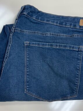 Classic Women's Blue Denim Jeans Sofia -Rosa Curvy Ankle Size 24W